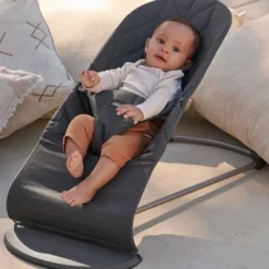 Bliss Petal Quilt Babysitter Sand Grey