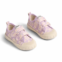 Bobbie Sneakers Lavender Daisies