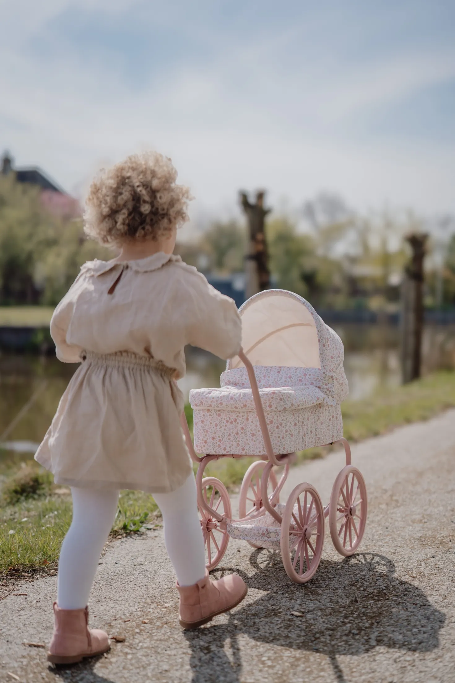 Dockvagn Pink