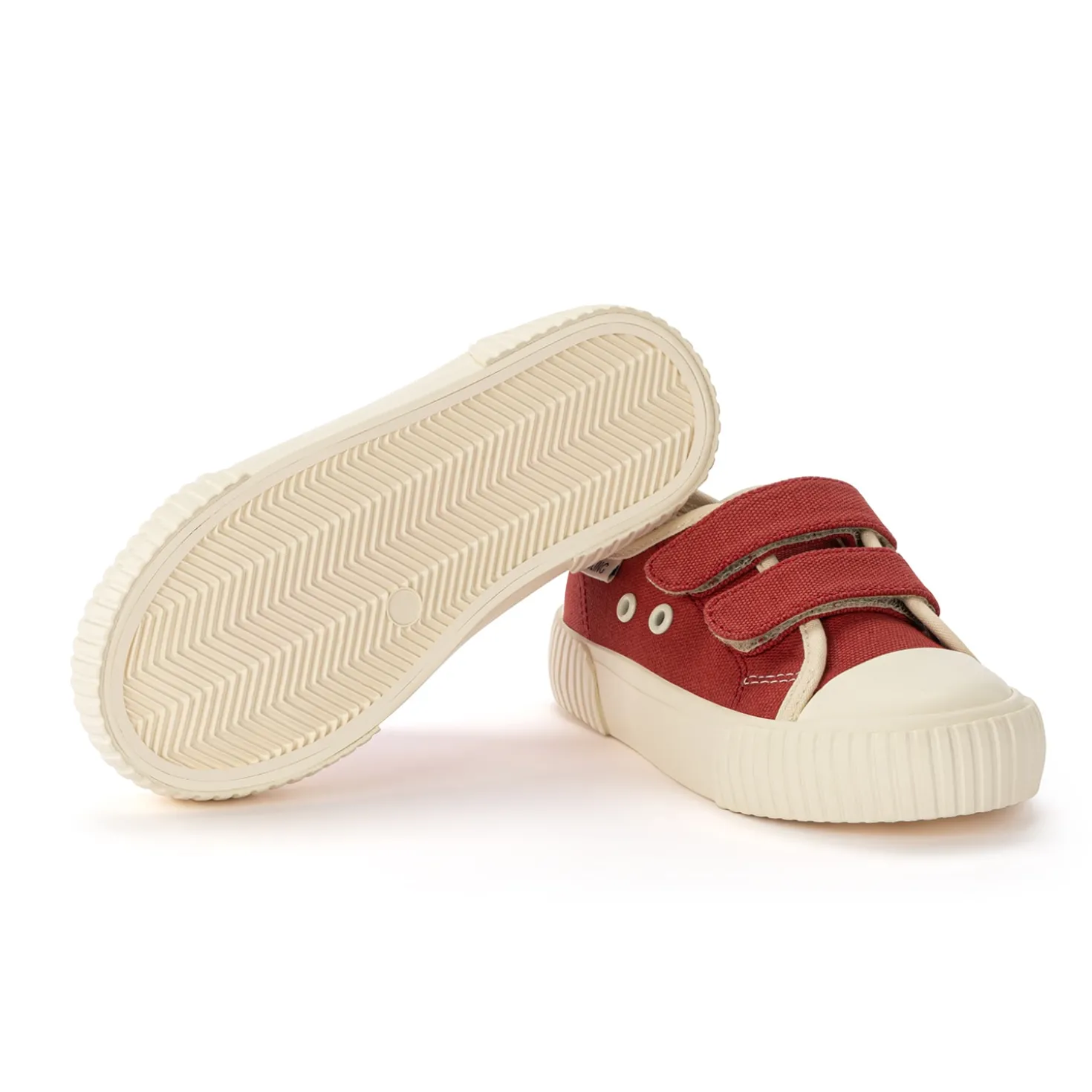 Madrid Canvas Sneakers Red