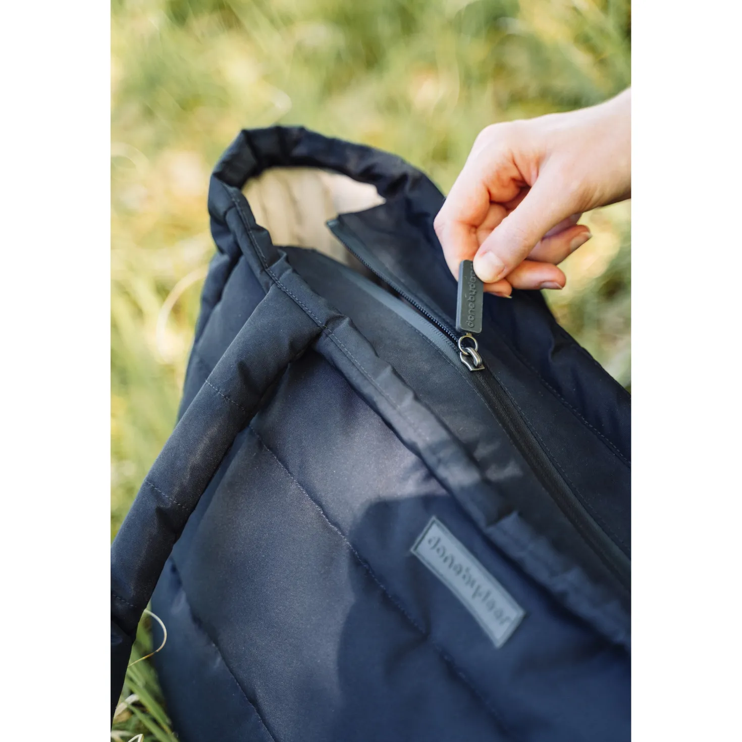 Quiltad Skötväska Black
