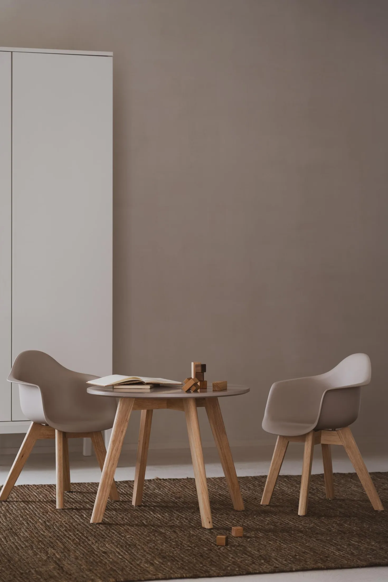 Set Med 2 Barnstolar Clay