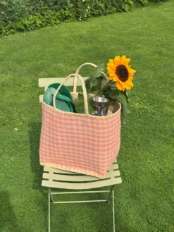 Stor Raffia-väska Med Rosa Rutmönster Pink