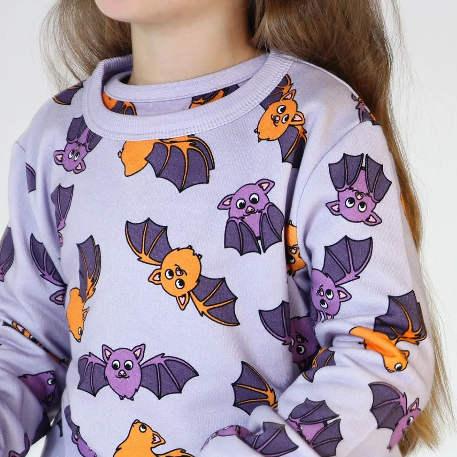 Sweatshirt with batsOrchid Petal
